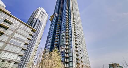 Cozy Condo near CN Tower - downtown