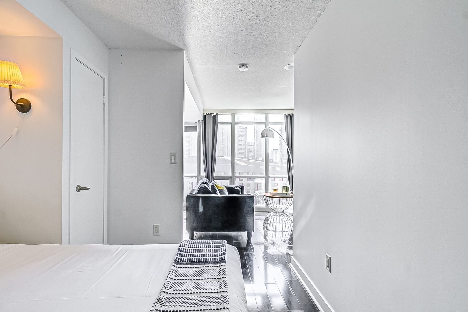 1 bedroom, desk, iron/ironing board, WiFi