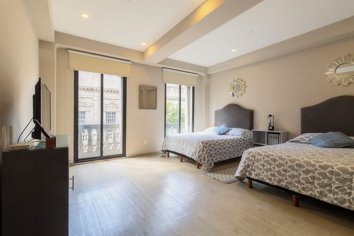 Premier Apartment F206 | 2 bedrooms, Egyptian cotton sheets, premium bedding, down duvets