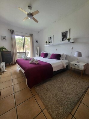 2 bedrooms, iron/ironing board, travel cot, WiFi