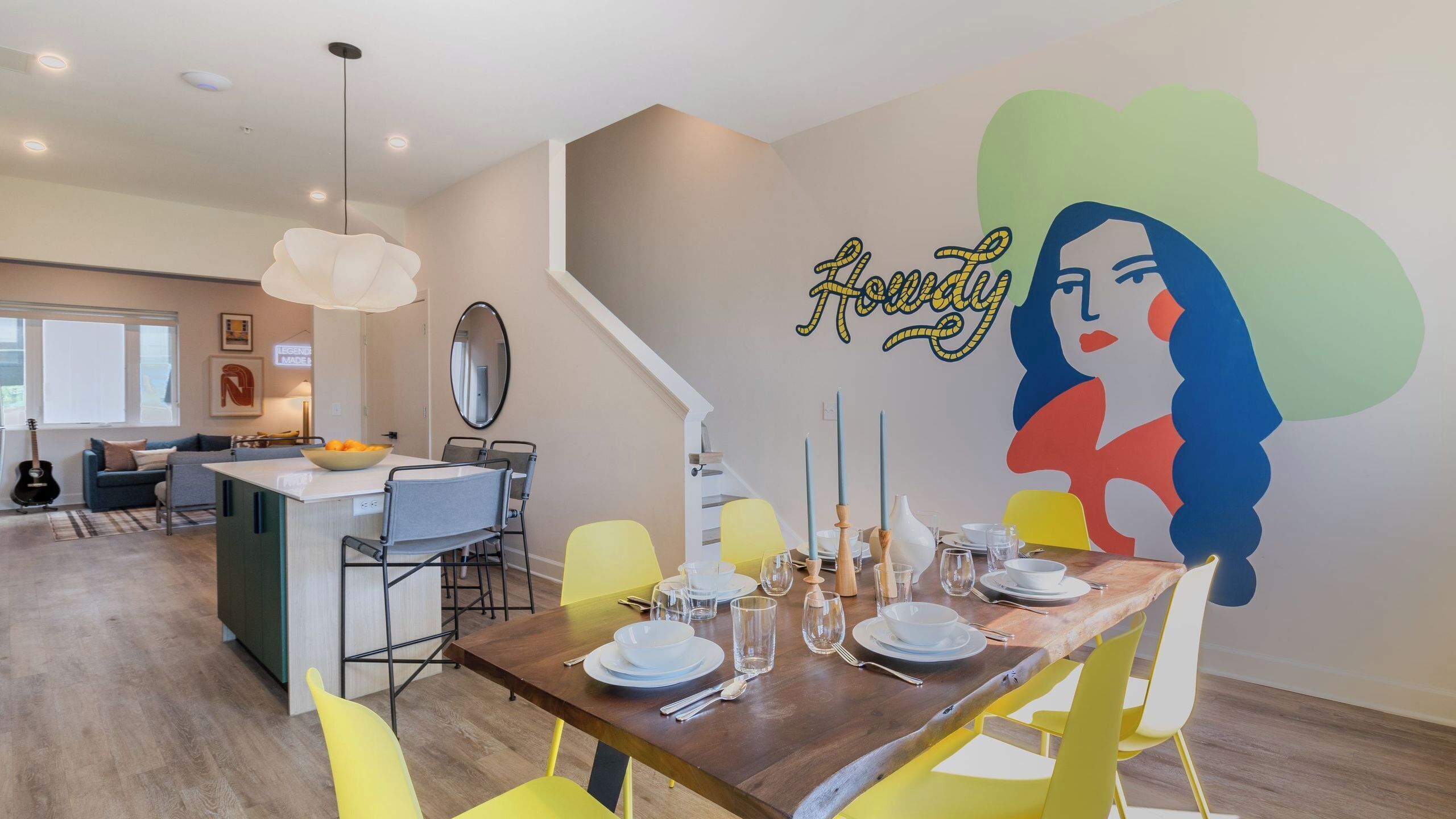 House (5 Bedrooms) | Interior