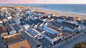Interior - Surfrider I by Avantstay Walk to the Beach + Patio (Newport Beach)
