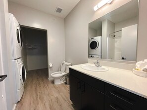 Towels, soap, shampoo, toilet paper