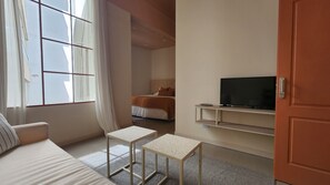 Premium bedding, down duvets, minibar, in-room safe - Casa Par Grand Suites (Buenos Aires)