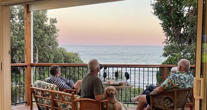 The Dunes *Beachfront* Lake Tyers Beach
