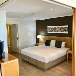 1 bedroom, desk, iron/ironing board, travel cot