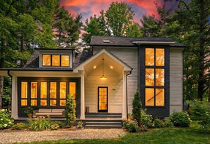 Exterior - The Haven at Sawyer: Luxury Escape in SW Michigan near Warren Dunes (Sawyer)