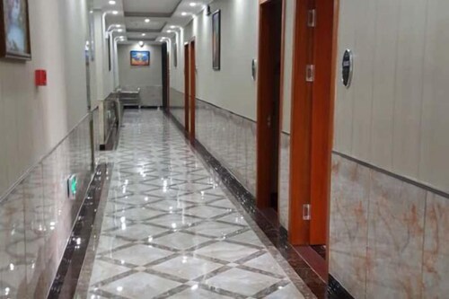 Tongling Baihui Business Hotel