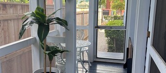 5BR Beautifully Restored Historic New Orleans Home-Privacy Gate & Screened Porch