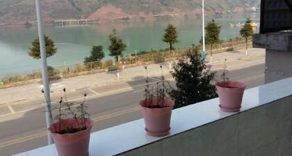 Jinyuan Hotel, Lijiang