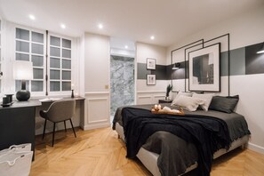 2 Schlafzimmer, Bügeleisen/Bügelbrett, WLAN, Bettwäsche