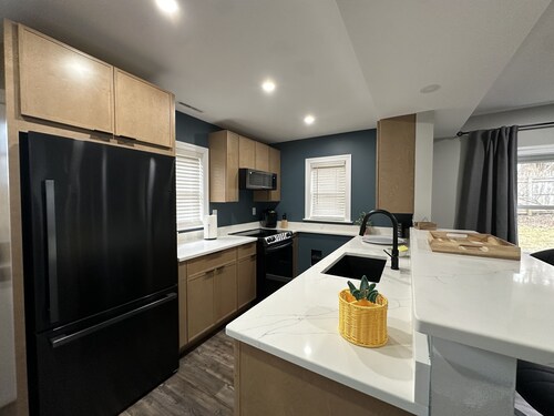 Lake House on Saratoga Lake