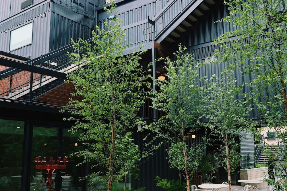 Hotel Herringbone