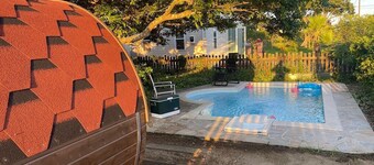 Minimal quad Ran 4 person building / Sambugun Chiba