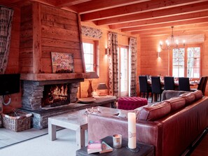 TV, fireplace - Chalet Olivier by Interhome (Villars)