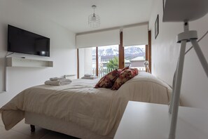 Apartment, 1 Bedroom, Balcony, Mountain View (Amundsen 2) | Premium bedding, down comforters, pillowtop beds, minibar - Gente del Sur - Amundsen (Ushuaia)