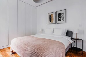 2 sovrum, strykjärn/strykbräda, wi-fi och sängkläder