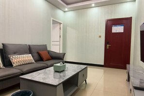 Room - jujia lianhe jiudian (Boye)