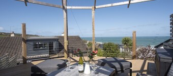 Greensleeves -  a house that sleeps 8 guests  in 4 bedrooms
