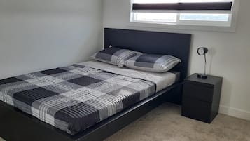 3 bedrooms, WiFi, bed sheets