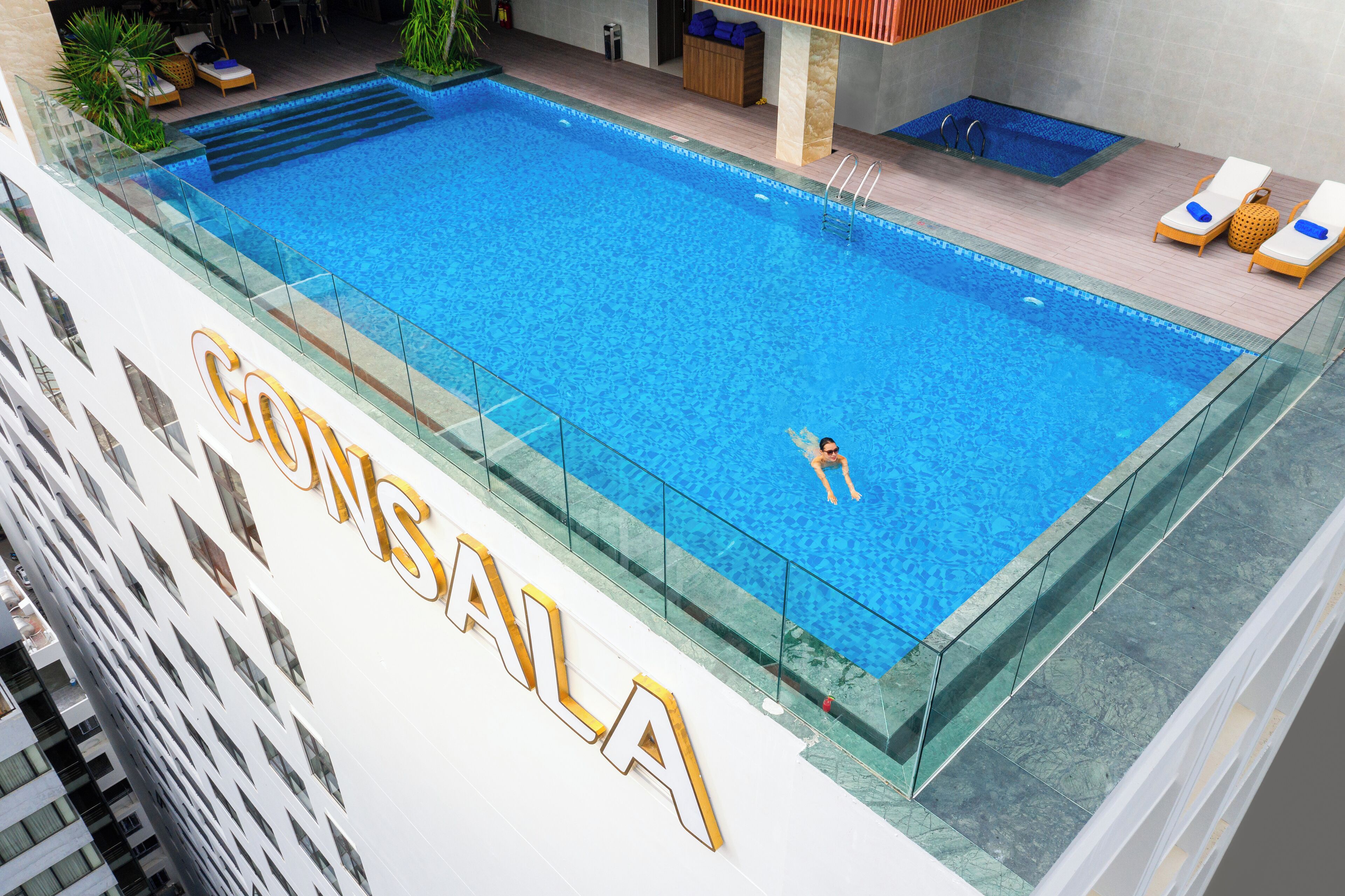 Rooftop pool