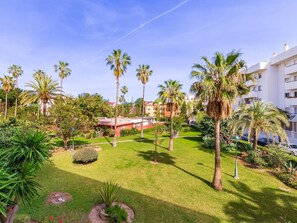 Property grounds - Eurosol- 3 bedrooms, Terrace, WIFI, 300m from the beach, Carihuela (Torremolinos)