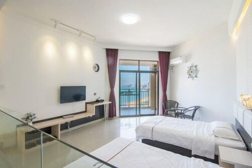 Egret Bay Holiday Apartment (Beibuwan Avenue)