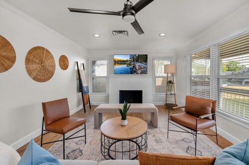 convenient Cozy house near tower district