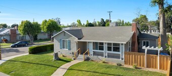 convenient Cozy house near tower district