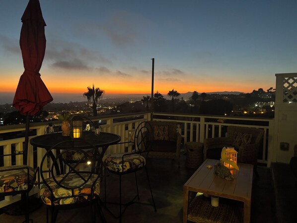 Outdoor dining - Best sunsets NOW! Holiday dates available! (San Clemente)