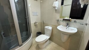 Shower, hair dryer, slippers, bidet