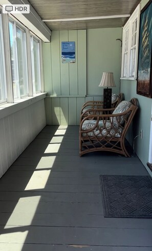 Interior - Enjoy a 3-bedroom vacation home steps to the Beach and Hampton Beach State Park (Hampton)