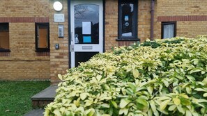 Exterior detail - Comfort at Enchanted Dwellings (London)