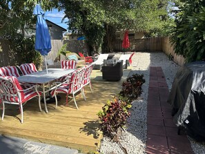 Casa básica | Terraza o patio