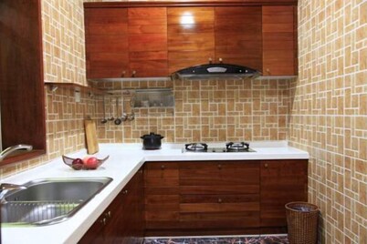 Yannanfei Weilong Hotel