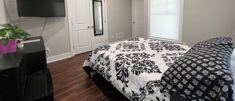 1 habitación, wifi y ropa de cama