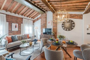 House | 2 bedrooms - La Dorina Penthouse in Lucca (Lucca)
