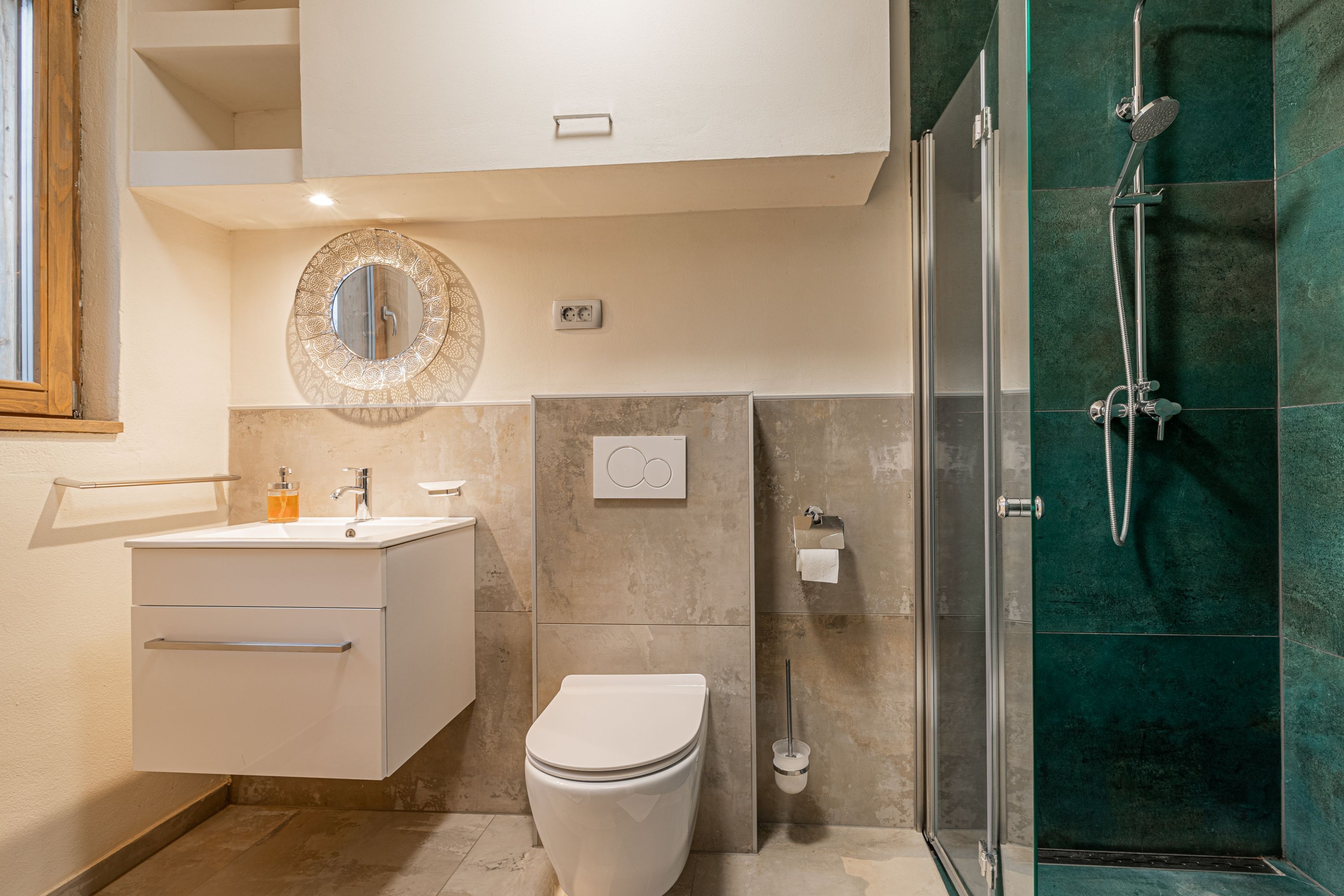 淋浴設備、提供毛巾