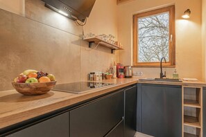 Kühlschrank, Ofen, Herdplatte, Geschirrspüler