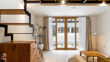 Deluxe Loft | Free WiFi