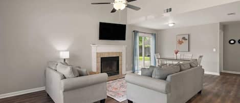 Smart TV, fireplace, offices