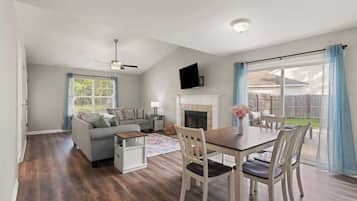 Smart TV, fireplace, offices