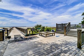 Terrace/patio - Beachfront villa near golf with pool, hot tub, & balcony - snowbird-friendly (Hilton Head)