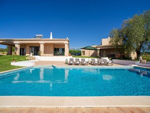 Pool - Amêndoa by Interhome (Alcantarilha)