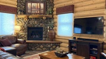 TV, fireplace, DVD player