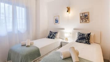 3 chambres, fer et planche Ă repasser, Wi-Fi, draps fournis