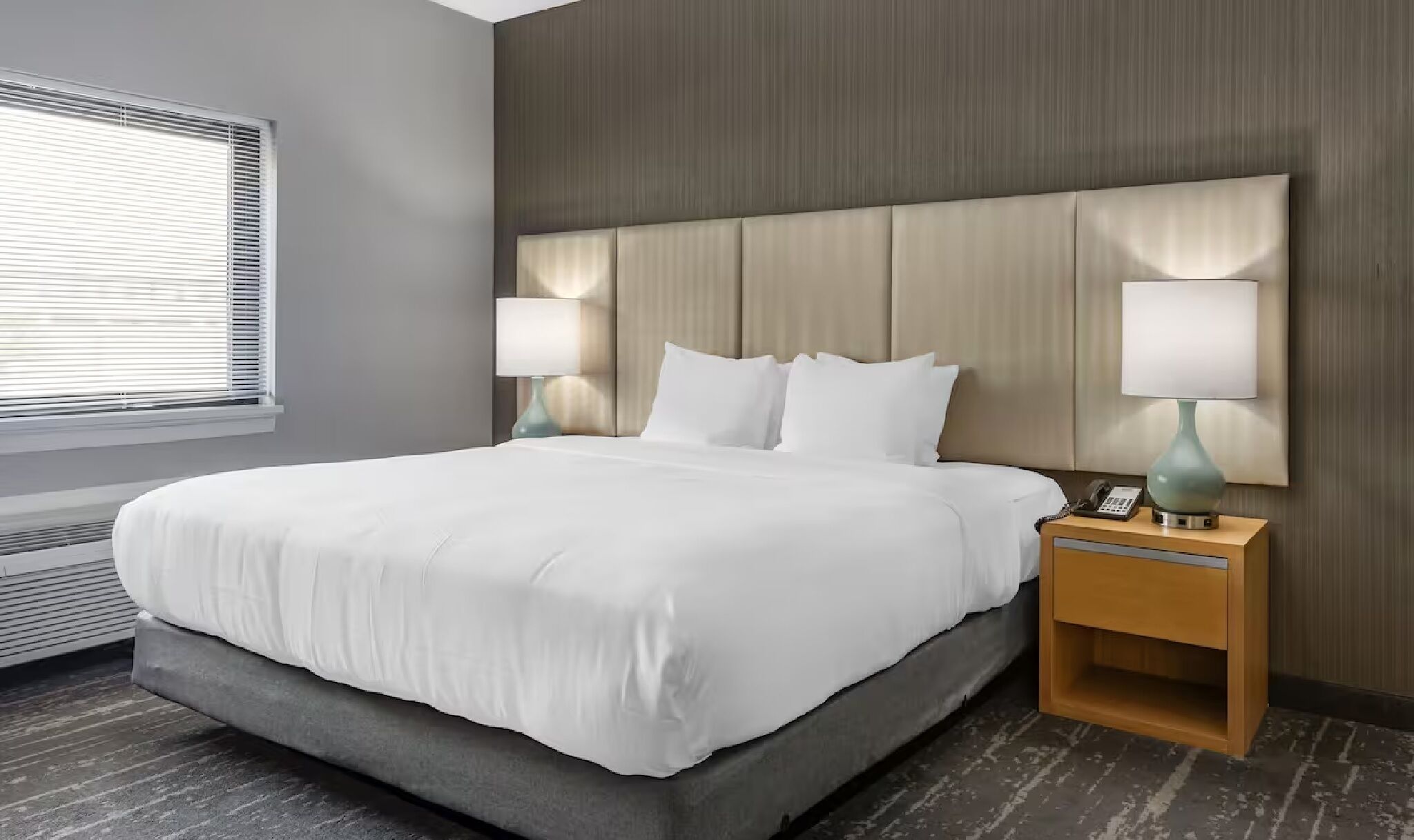 Ropa de cama de alta calidad, edredón y camas con pillow-top 