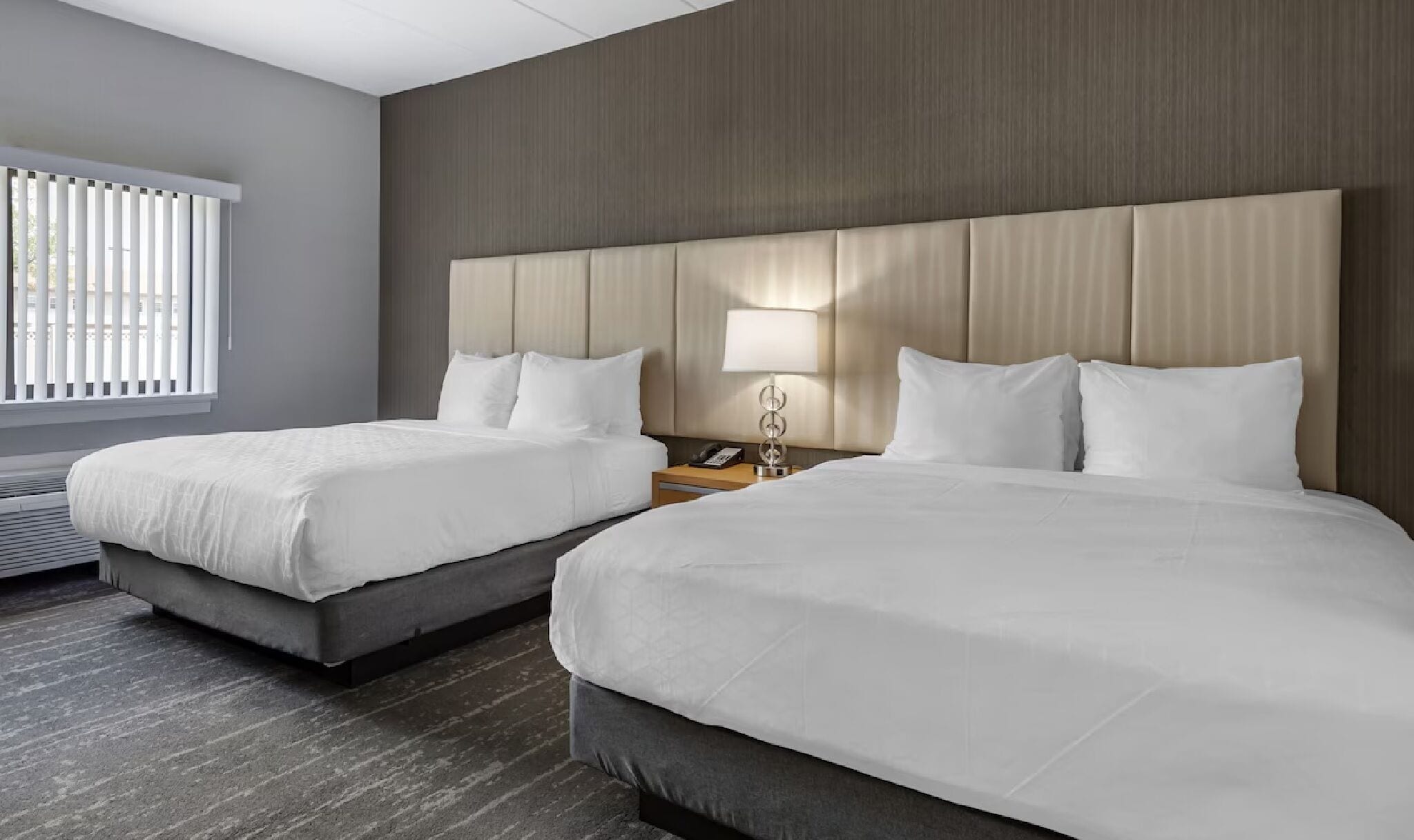 Ropa de cama de alta calidad, edredón y camas con pillow-top 