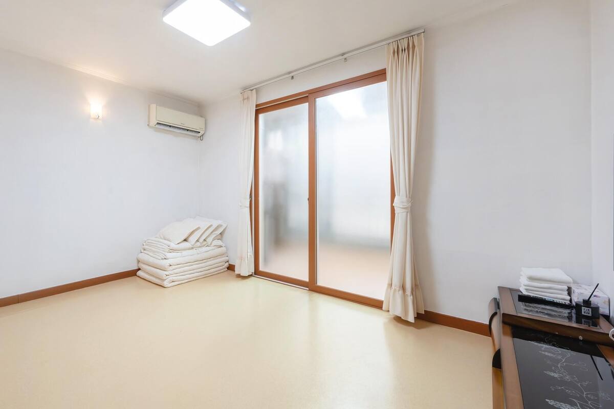 1 bedroom, free WiFi