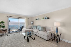 Condo, Multiple Beds (Regency Towers 401 East - Sea La Vie ) | Living area - Regency Towers 401 East - Sea La Vie 401e (Pensacola Beach)
